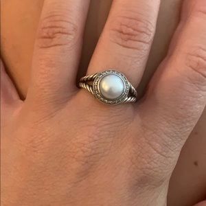 David Yurman Pearl ring with Diamonds
